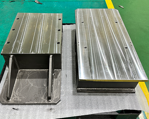 MOTOR HOUSING